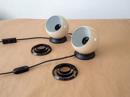 Beżowe kinkiety vintage Artilux, para magnetycznych lamp ściennych mid century, lata 60/70