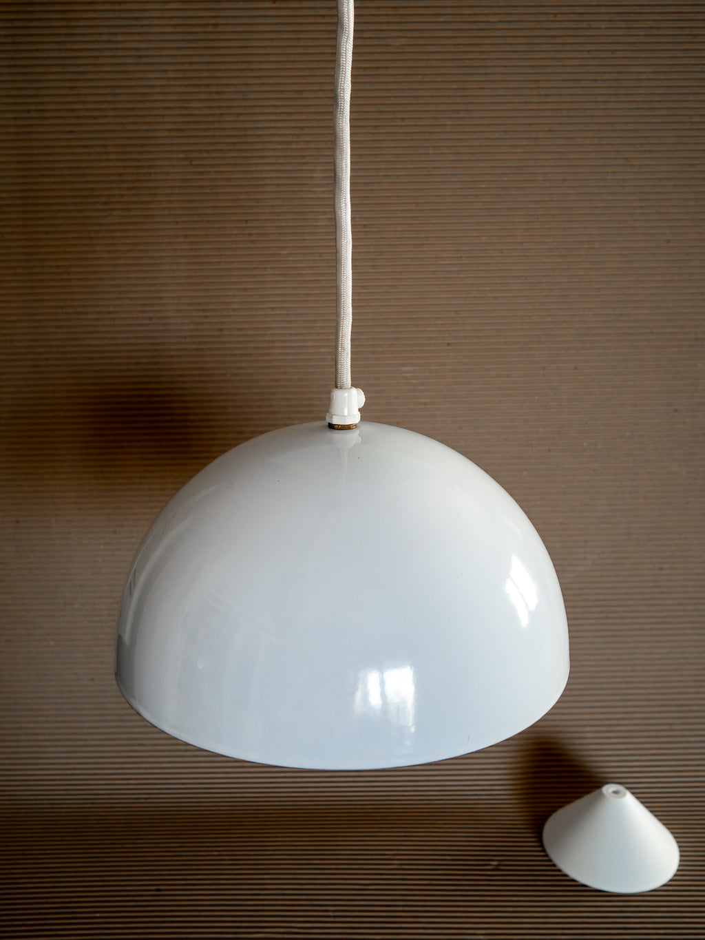 Unikat // lampa Flowerpot // proj. Verner Panton // AWF