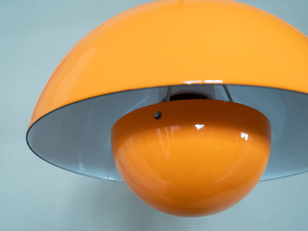 Lampa wisząca Flowerpot // proj. Verner Panton // Louis Poulsen
