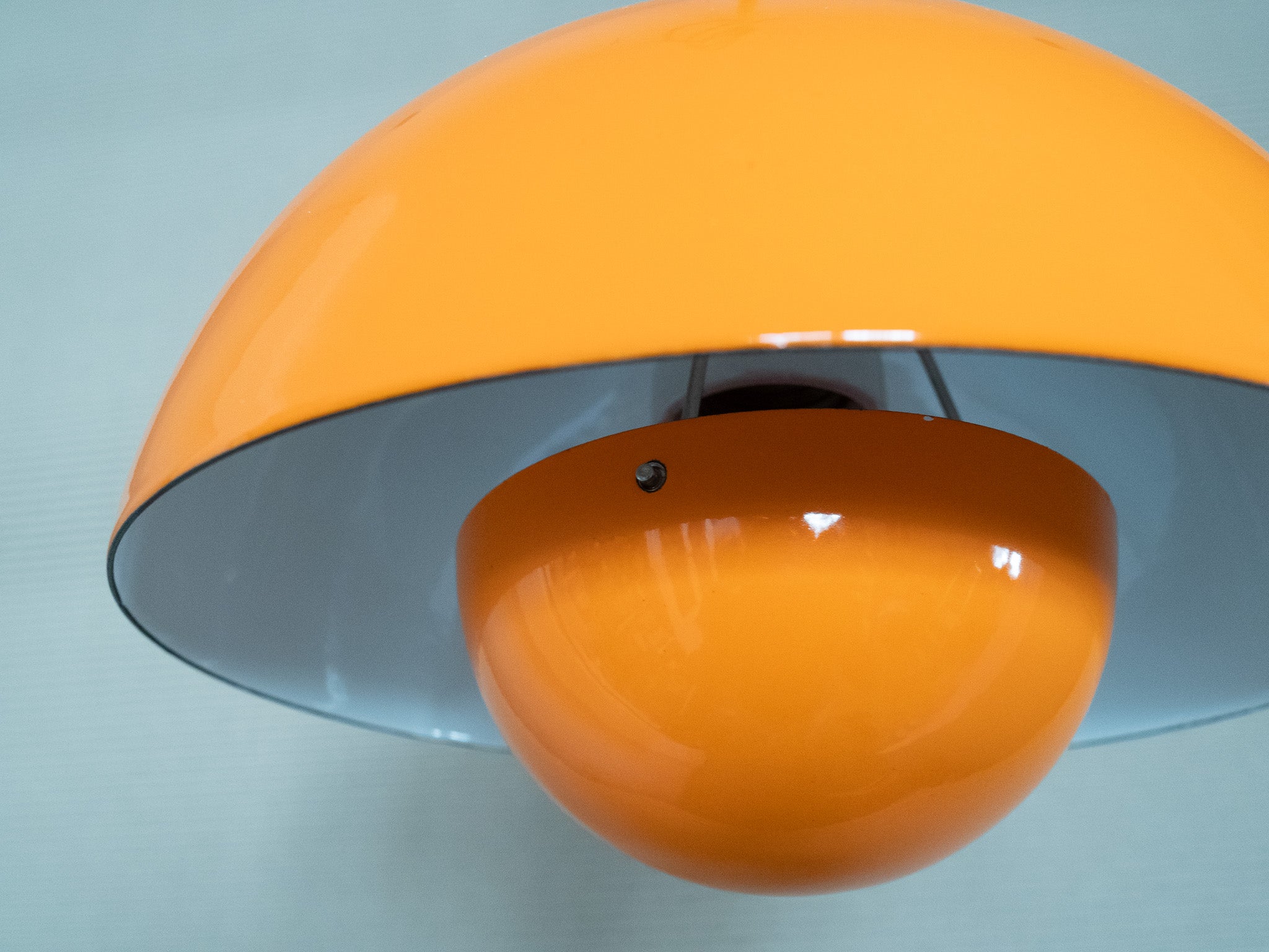 Lampa wisząca Flowerpot // proj. Verner Panton // Louis Poulsen