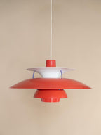Czerwona lampa PH5 // proj. Poul Henningsen // Louis Poulsen