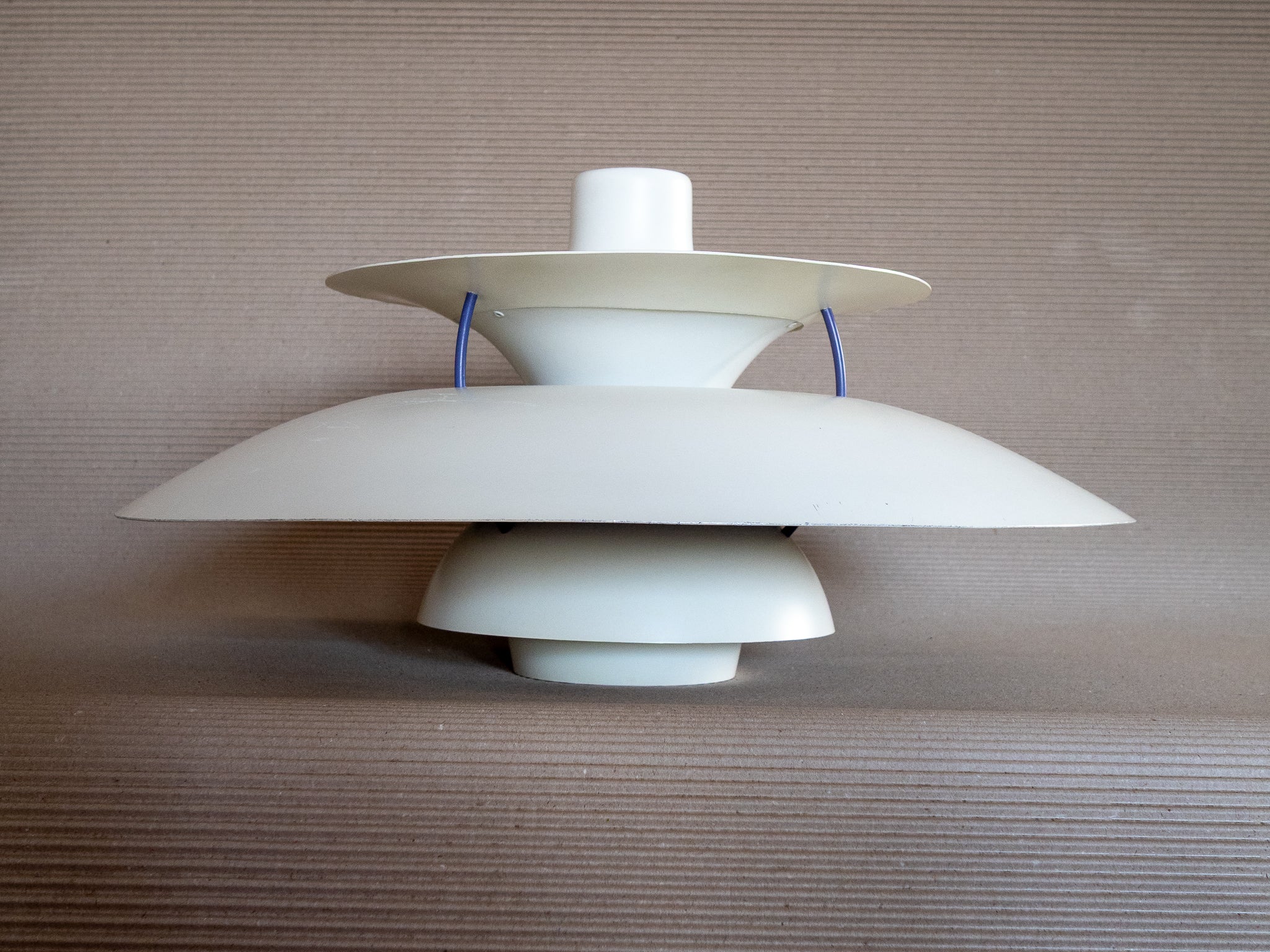 Lampa wisząca PH5 z lat 70.// proj. Poul Henningsen // Louis Poulsen