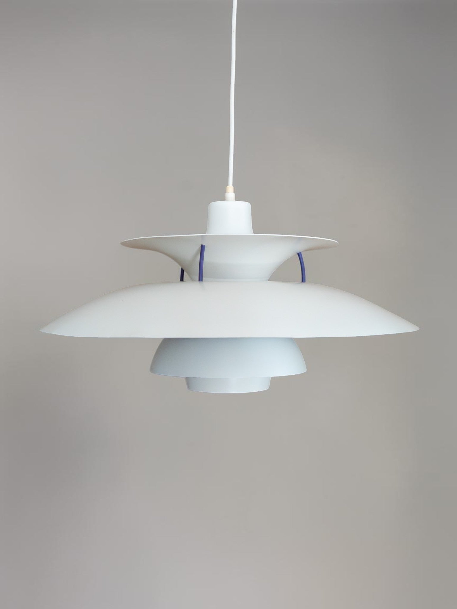 Lampa wisząca PH5 z lat 80.// proj. Poul Henningsen // Louis Poulsen